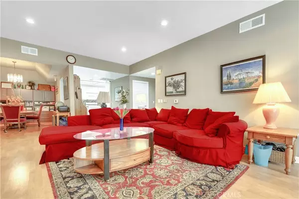 Los Angeles, CA 90024,10511 Ashton Avenue #101