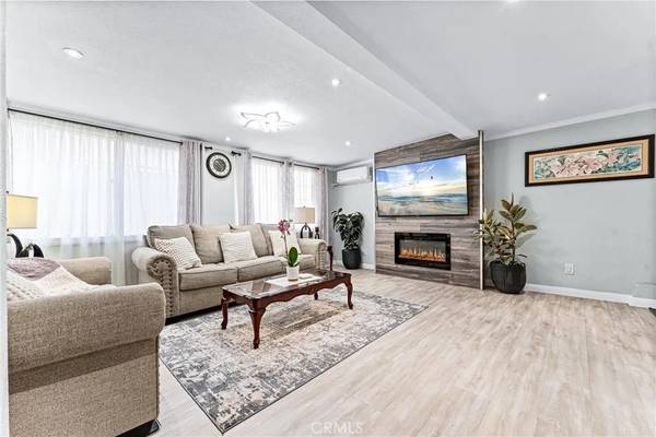 Lakewood, CA 90715,20402 Pioneer Boulevard