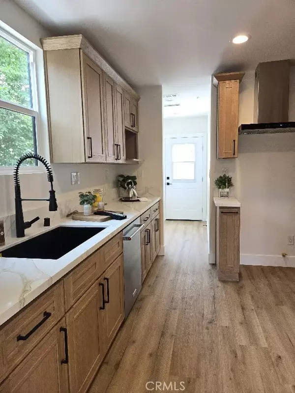 South Pasadena, CA 91030,111 Monterey Road