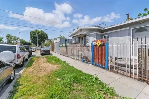 Los Angeles, CA 90047,1500 W 59th Place