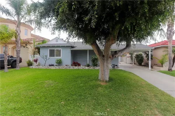 Downey, CA 90241,10624 Shellyfield Road