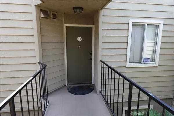 Long Beach, CA 90802,645 Pacific Avenue #306