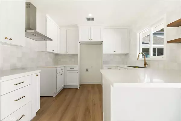 Long Beach, CA 90813,1027 E 10th St