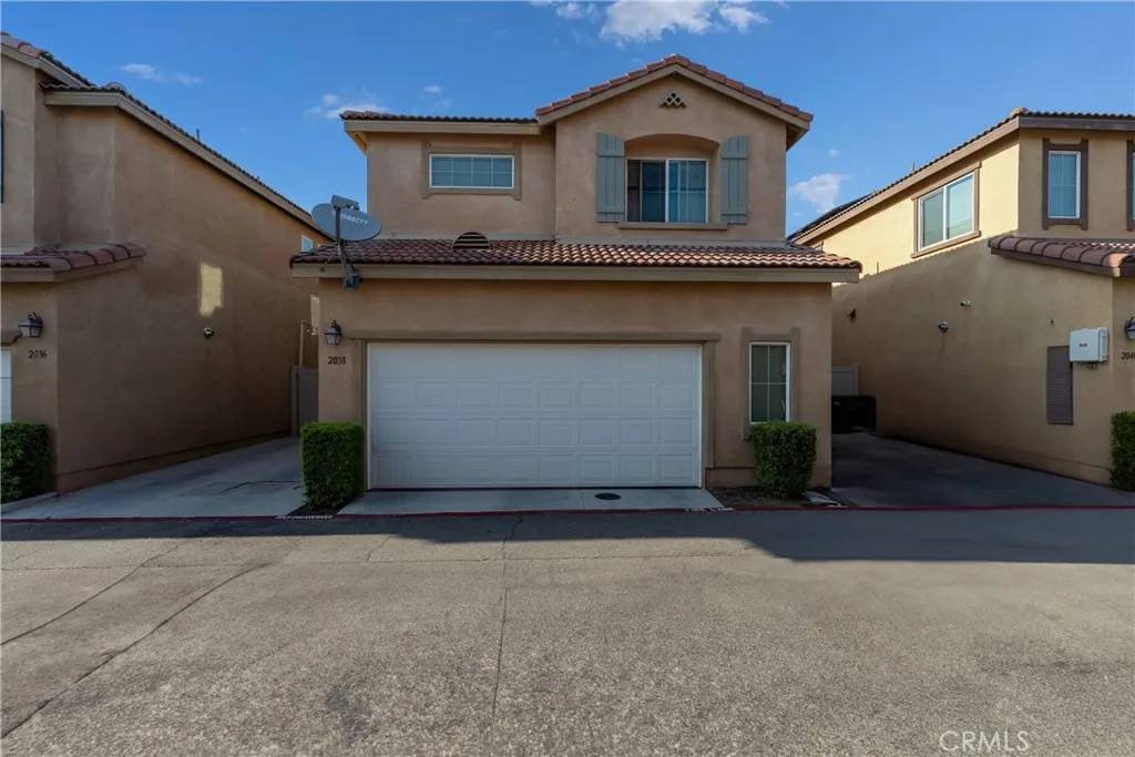 Colton, CA 92324,2038 Mesquite Lane