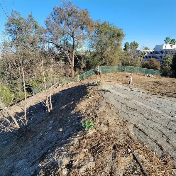 Los Angeles, CA 90063,4013 Hayes