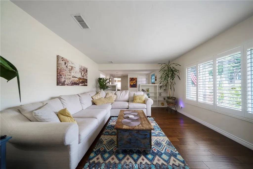 Whittier, CA 90606,6937 Broadway Avenue