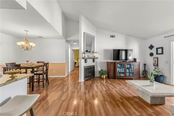 Yorba Linda, CA 92887,6210 Hartford Road #201