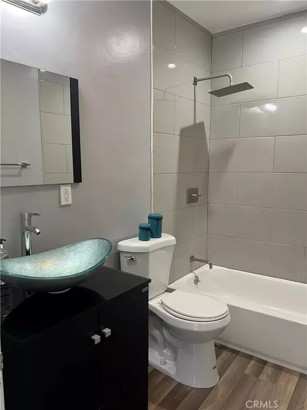 East Los Angeles, CA 90063,3512 Michigan