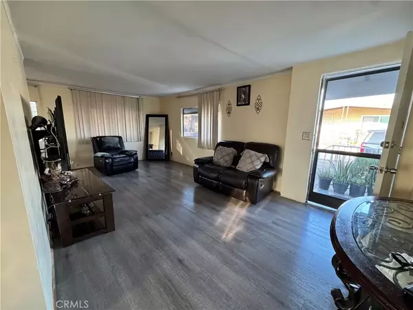 El Monte, CA 91733,1517 Merced St #43