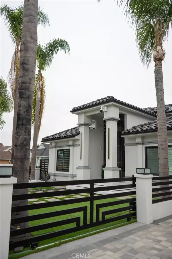 Downey, CA 90241,9359 Cecilia Street