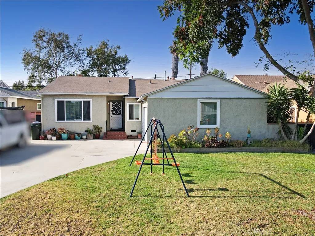 Downey, CA 90242,10253 Branscomb Street