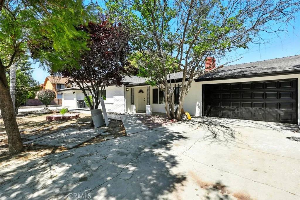 1170 Turquoise Street, Hemet, CA 92543