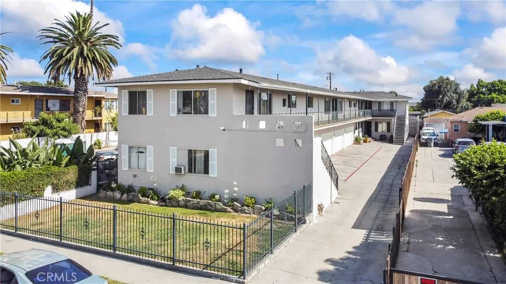 3364 Elizabeth Avenue, Lynwood, CA 90262