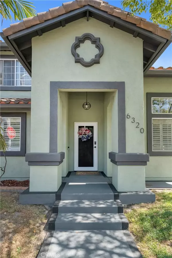 Paramount, CA 90723,6320 Rancho Rio Road