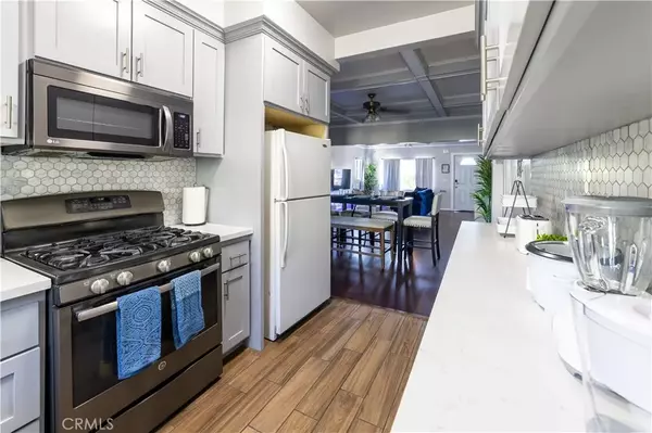 Long Beach, CA 90813,920 Cerritos Avenue