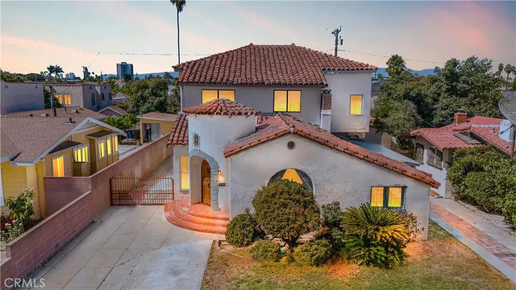 Huntington Park, CA 90255,2749 Hope Street