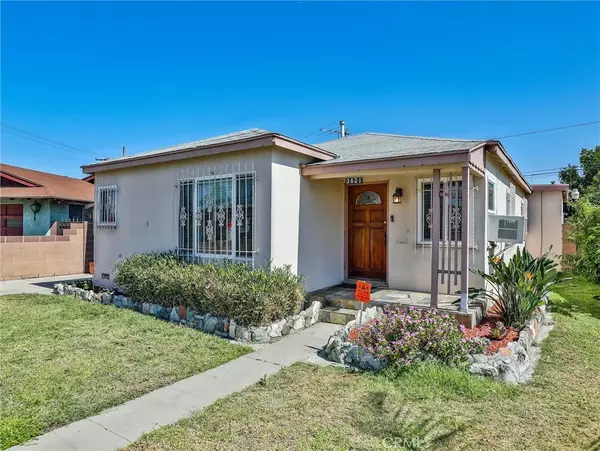 Bell, CA 90201,3621 Weik Avenue