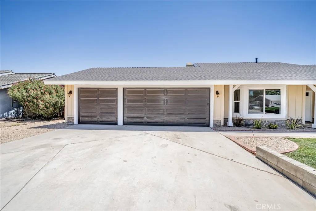 Victorville, CA 92392,11617 Low Chaparral Drive