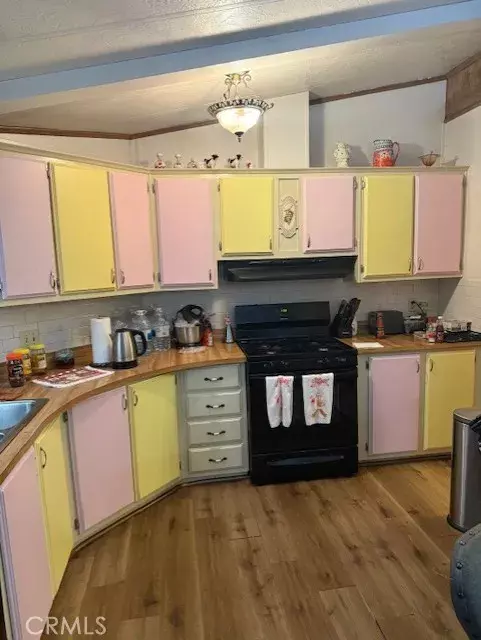 Ontario, CA 91761,1456 E Philadelphia #424