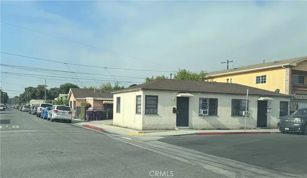 Long Beach, CA 90805,358 E 53rd Street