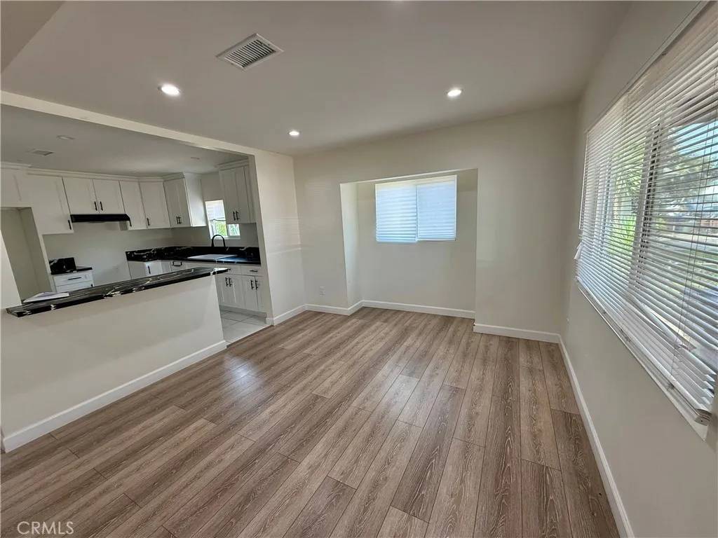 Montebello, CA 90640,236 S 5th Street