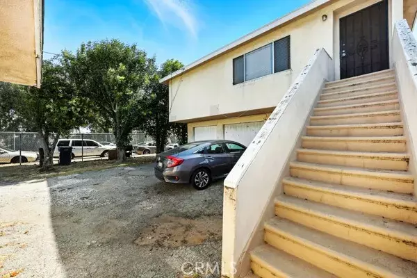 Hawthorne, CA 90304,11156 S Grevillea Avenue