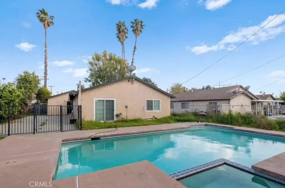 7915 Helena Ave, Riverside, CA 92504