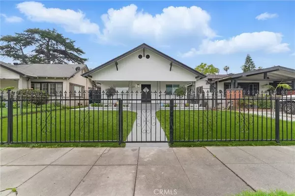 Los Angeles, CA 90062,5171 S Wilton Place