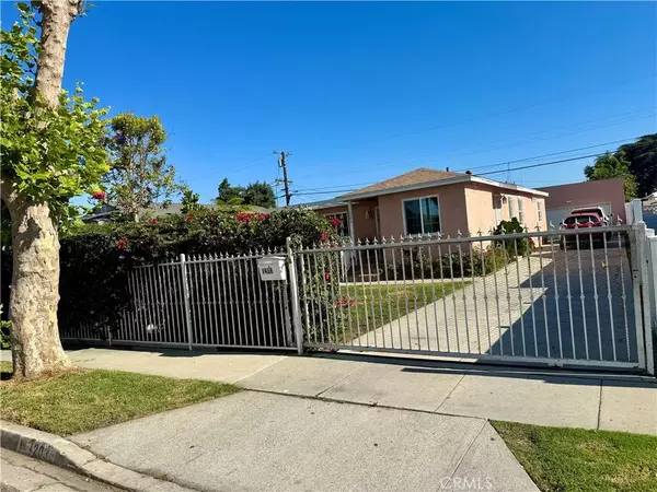 Compton, CA 90222,1203 W 134th Place