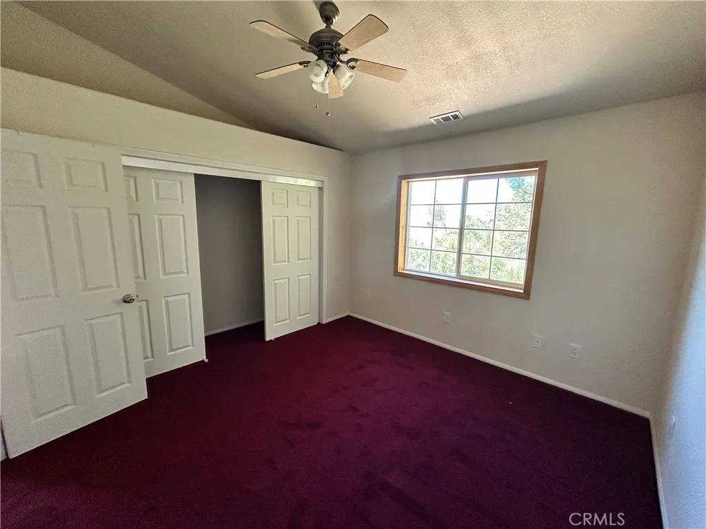 Running Springs, CA 92382,30134 Enchanted Way