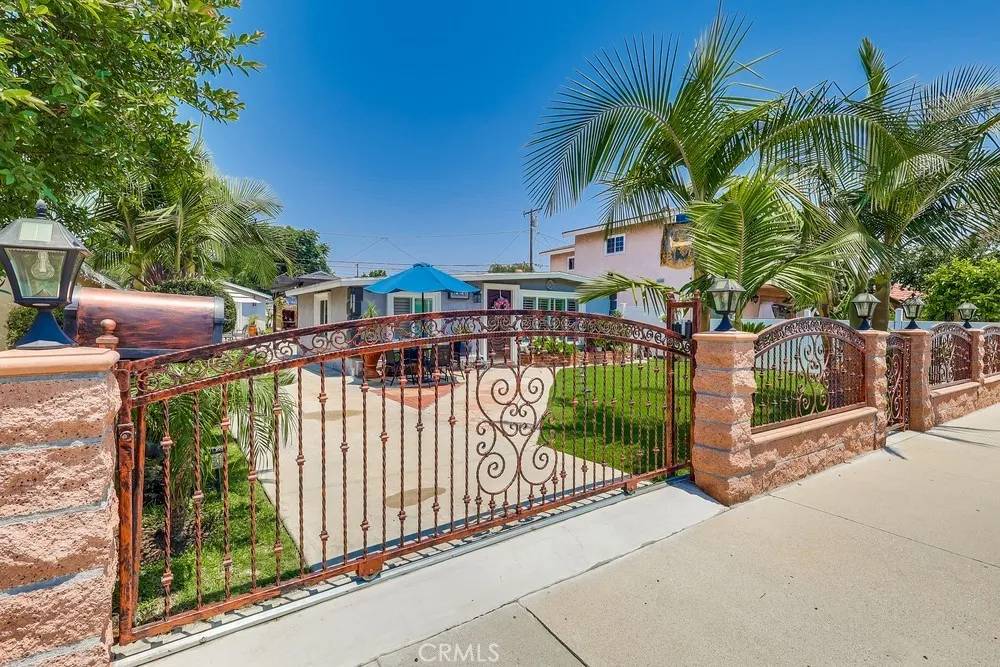 Norwalk, CA 90650,12121 Hermosura Street