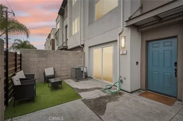 Gardena, CA 90247,14033 Zirconia Ln #3