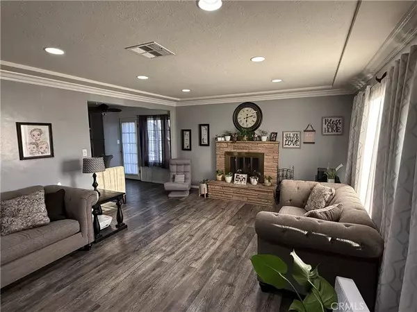 Bellflower, CA 90706,14716 Leahy Avenue