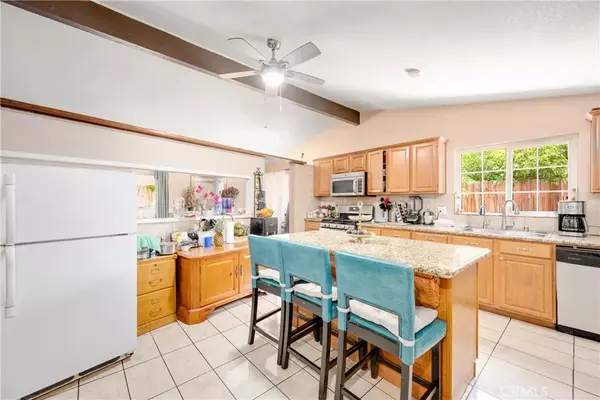 Riverside, CA 92504,6863 La Jolla Drive
