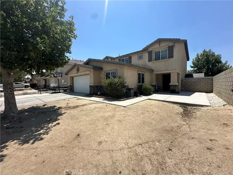 3612 E Avenue H9, Lancaster, CA 93535