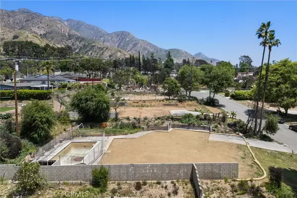 Altadena, CA 91001,383 Alta Pine