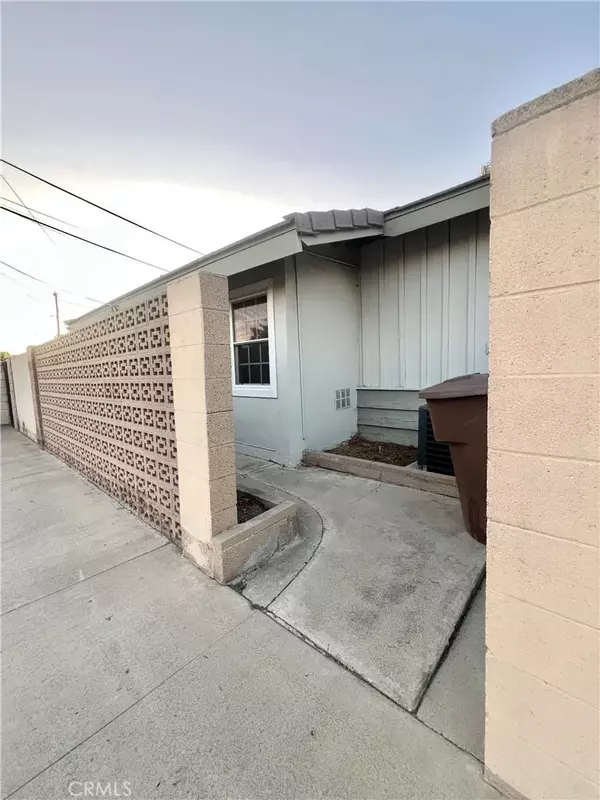 2083 S Eileen Street, Anaheim, CA 92802