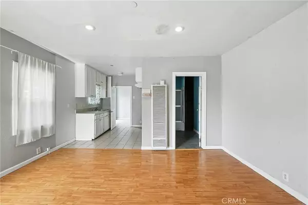 Los Angeles, CA 90022,833 N Humphreys Avenue