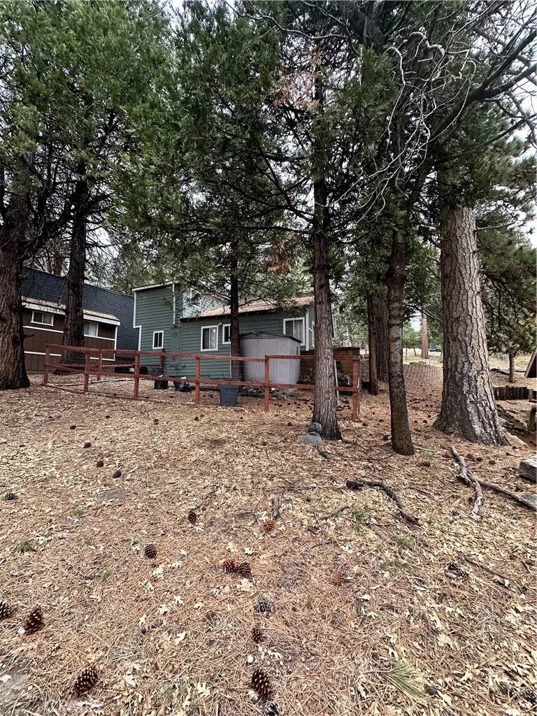 Running Springs, CA 92382,32064 Hunsaker Way