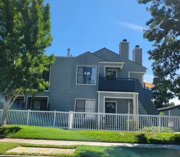 7300 Quill Drive #207, Downey, CA 90242