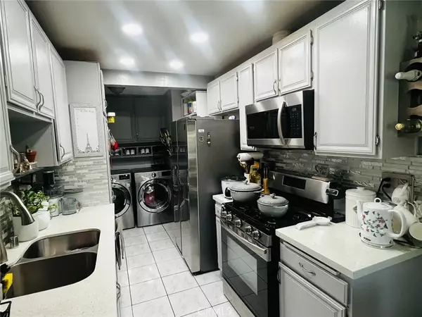 Ontario, CA 91762,906 S Mountain Avenue #A
