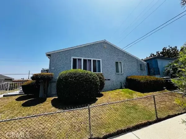 Los Angeles, CA 90047,9506 S Manhattan Place