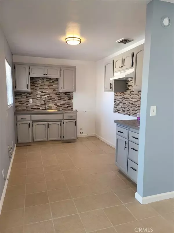 Ridgecrest, CA 93555,224 N Florence Street