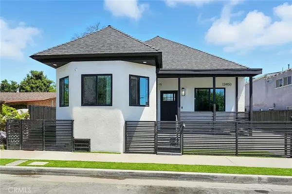 13450 Jetmore Avenue, Paramount, CA 90723