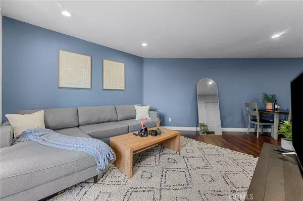 Corona, CA 92879,788 Gianni Dr. #206