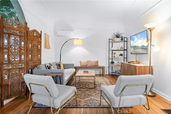 1031 Termino Avenue, Long Beach, CA 90804