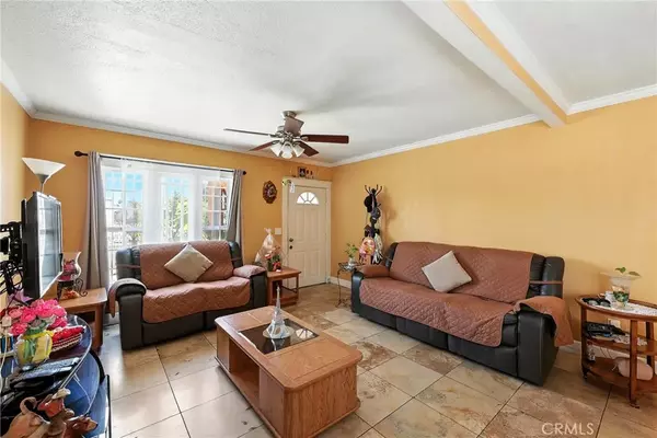 Huntington Park, CA 90255,8535 Santa Fe Avenue