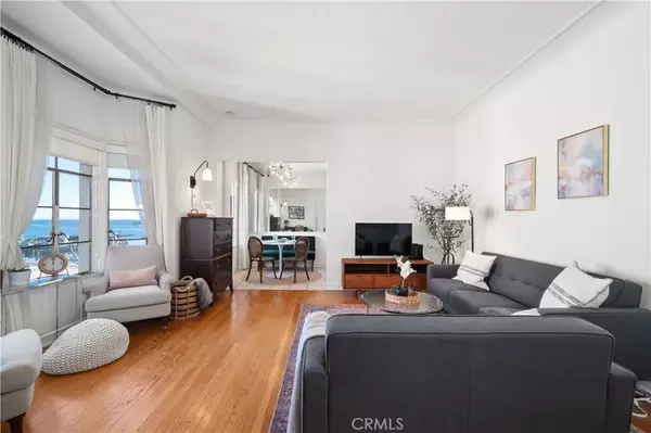 Long Beach, CA 90802,800 E Ocean Blvd #1405