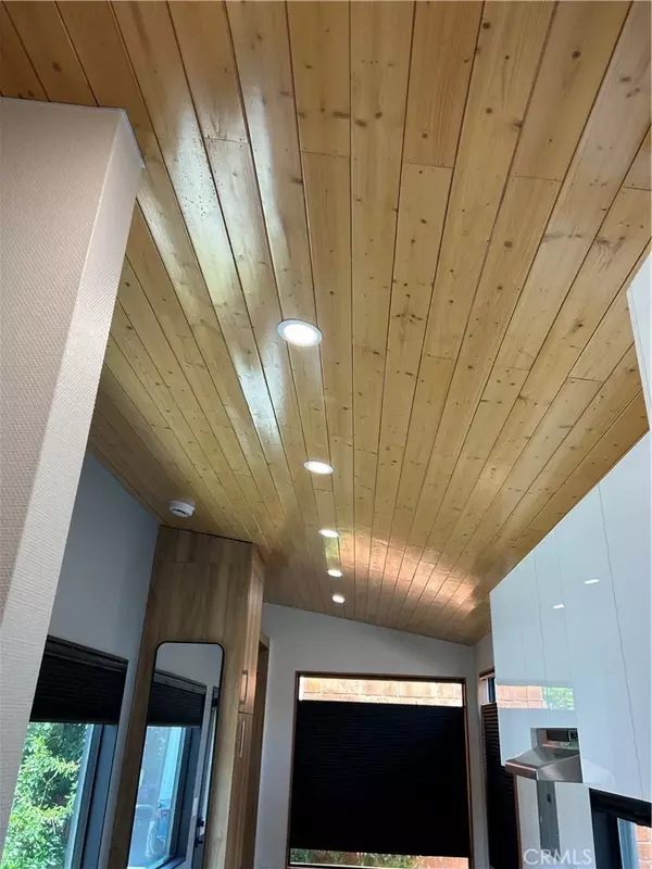 Torrance, CA 90502,22325 S Vermont #15