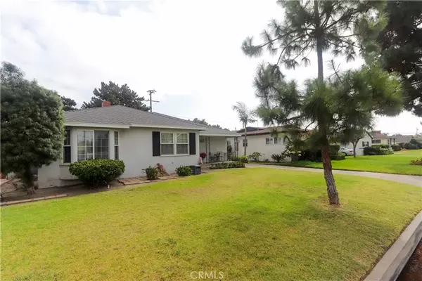 Downey, CA 90240,7811 Coolgrove Drive